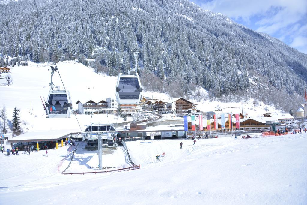 Berghotel Racines Exterior foto